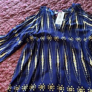 Long Sleeve pull over top